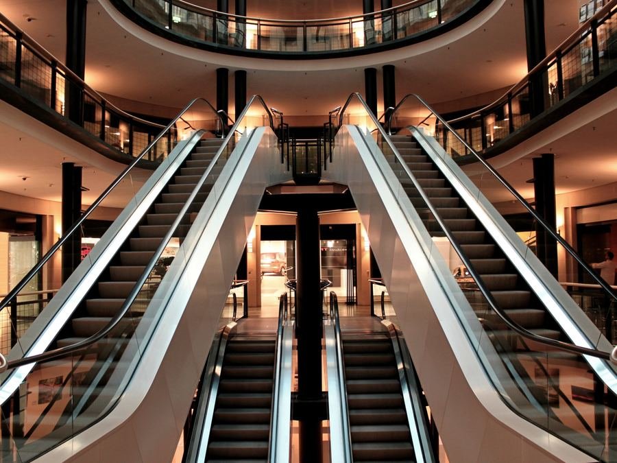 Hotelería y Centros Comerciales